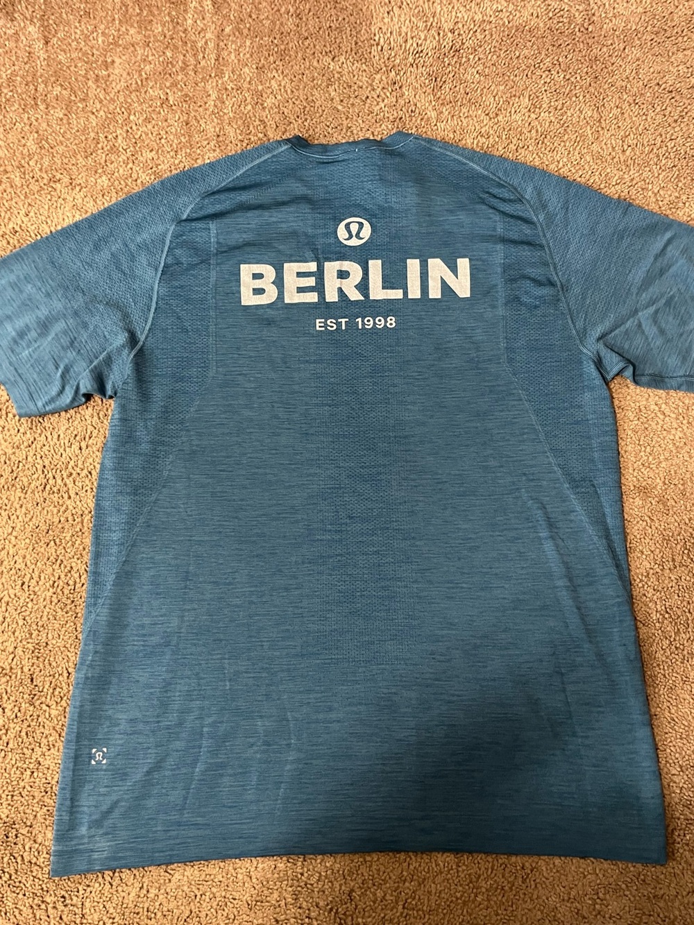 lululemon athletica Men's Berlin Short Sleeve Tee - Teal Blue